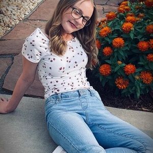 Meet your Posher, Savannah